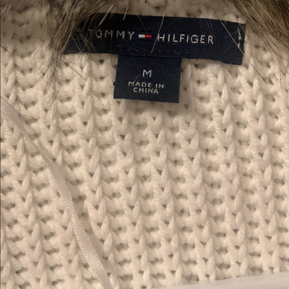 Cute faux fur sweater with buttons - Picture 3 of 4